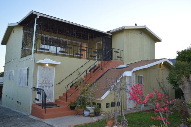 Building Photo - 4418 W 64th St Unit Top #3