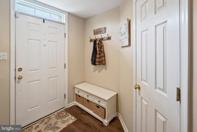 Photo - 139 South Ave