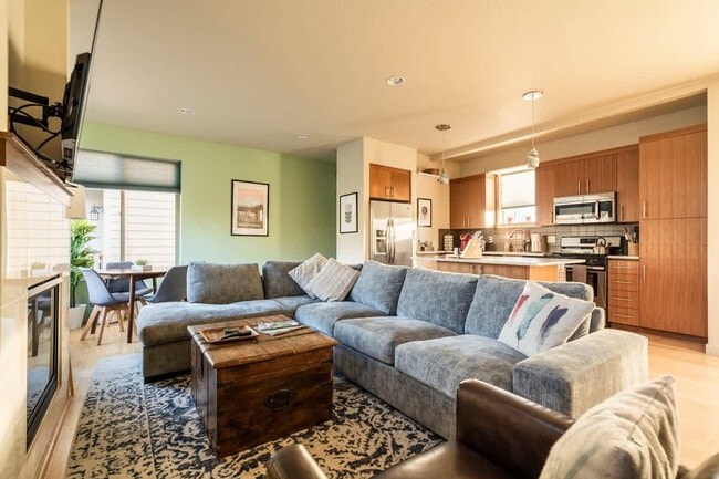 Building Photo - 5264 NE Garfield Ave. Unit ID1309847P Rental