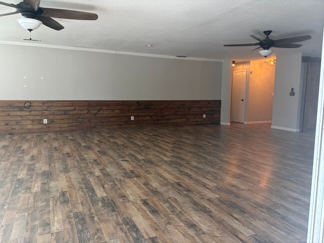 Photo - 8139 Winfield Dr