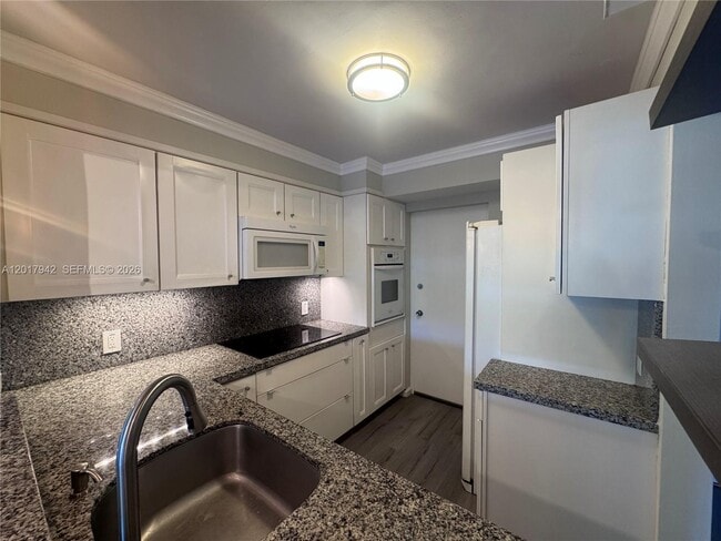 Photo - 1000 River Reach Dr Unidad 302