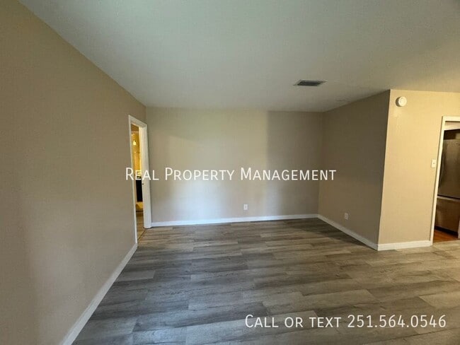 Photo - 4440 Nicholl Dr