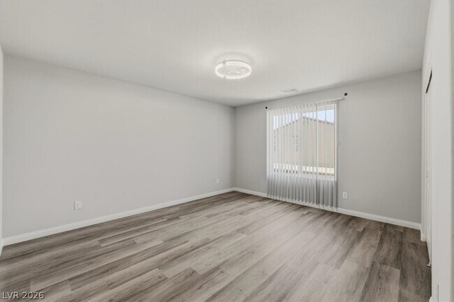 Photo - 1058 Willow Berry Ave