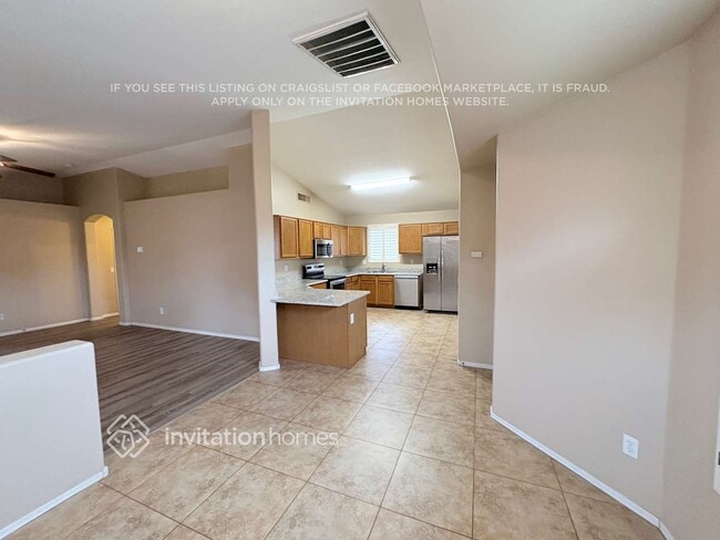 Photo - 6551 E Auburn St