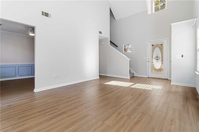 Photo - 973 Ashwood Green Ct