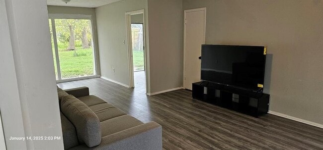 Photo - 8914 Amblewood Dr