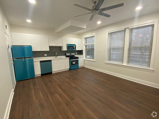 Building Photo - 1425 W Albion Ave Unit 1 Rental