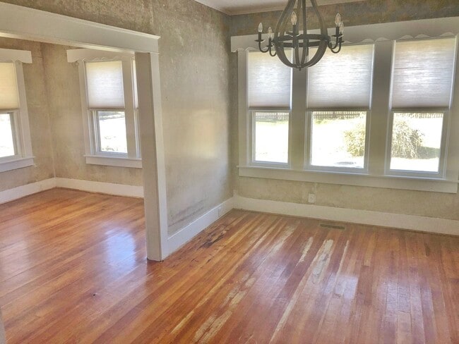 Photo - 301 13th St NE Unit 301 13th
