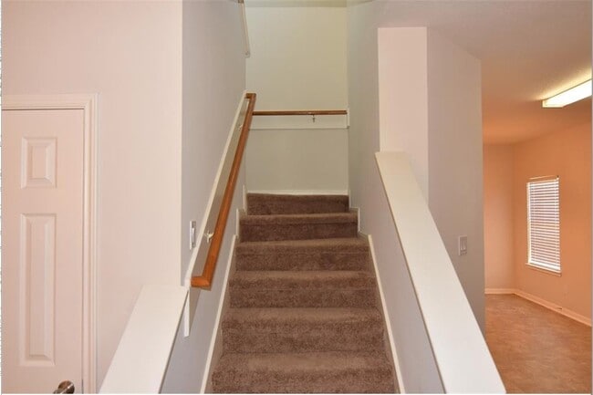 Photo - 6702 Albion Cresent Dr