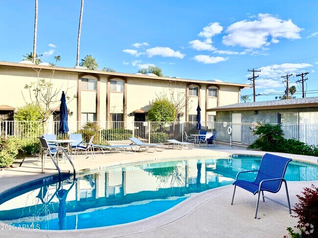 Building Photo - 3638 E Monterosa St Rental