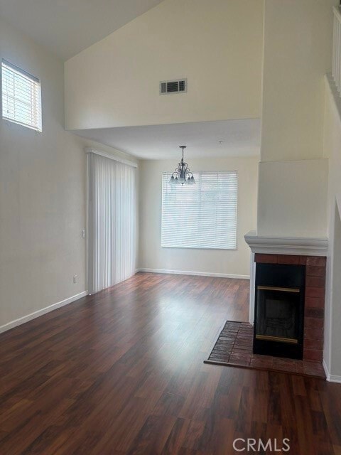 Photo - 464 Middlebury Ct