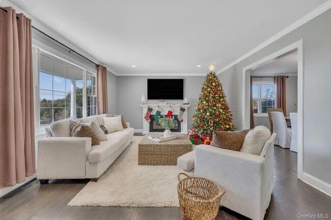 Photo - 336 Grand Central Ave