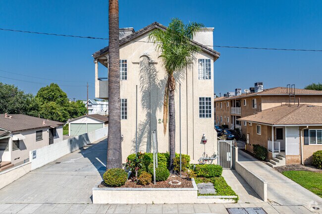 249 W Alameda Ave Burbank