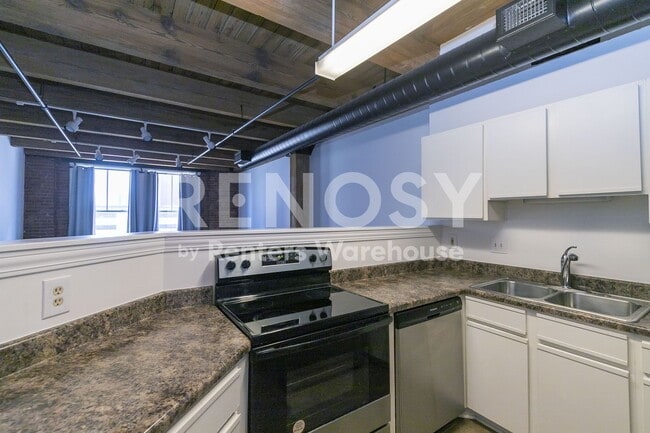 Photo - 700 Broadway Blvd Unit 210, Kansas City, MO 64105, USA
