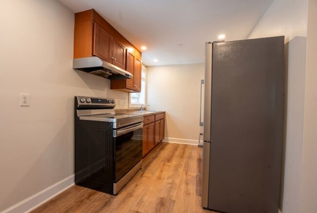 Photo - 70 Quebec St Unit A