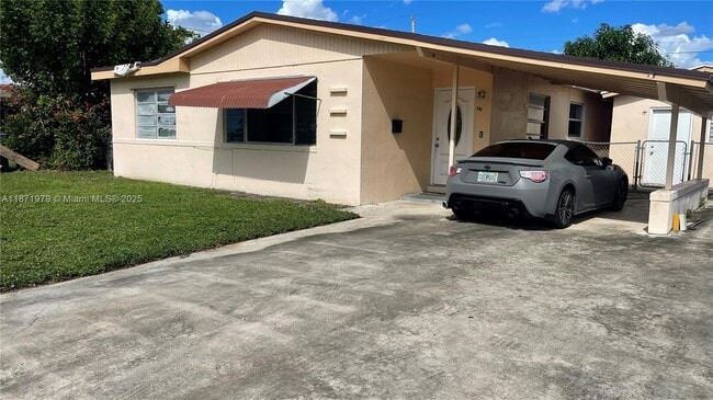 Photo - 301 N 67th Ave