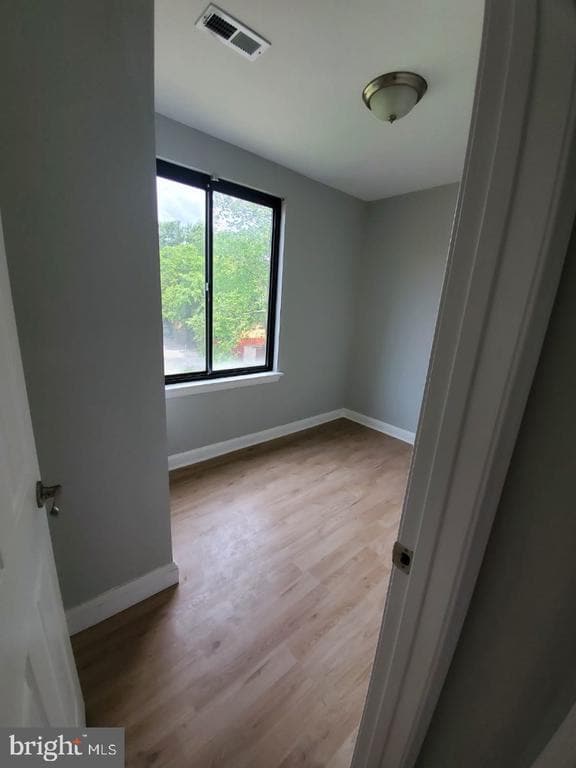 Photo - 4630 Hillside Rd SE