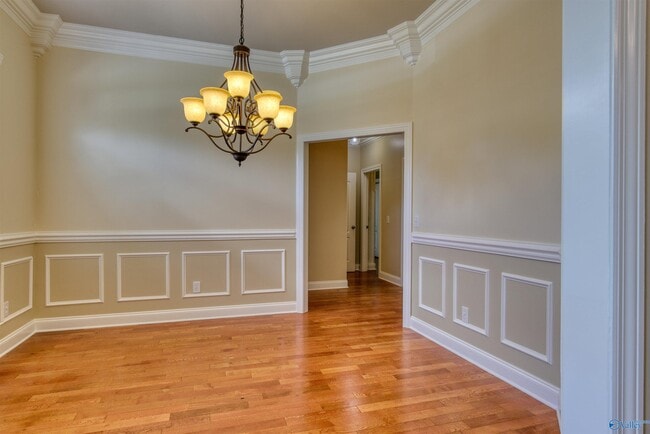 Photo - 105 Brac Cir SW