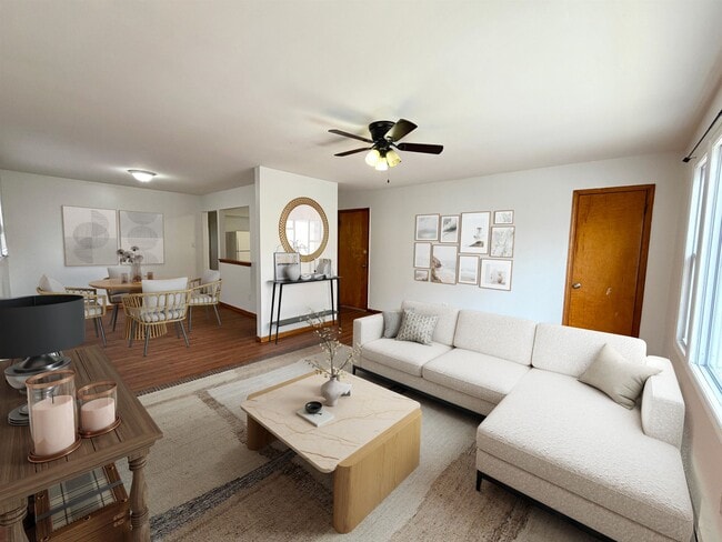 Building Photo - 57 Magnolia Ave Unit 2