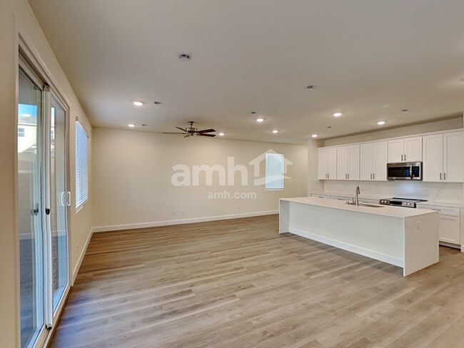 Photo - 10351 Medusita St