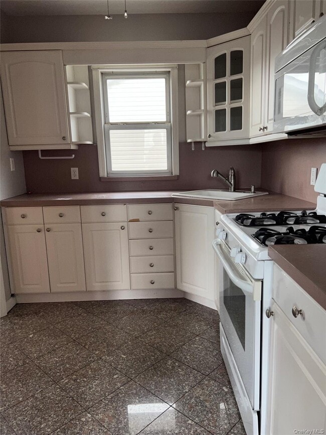 Photo - 456 Burkhard Ave Unidad 2nd