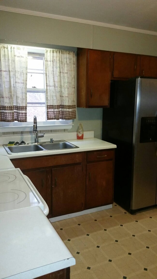 Photo - 113 Harris Cir