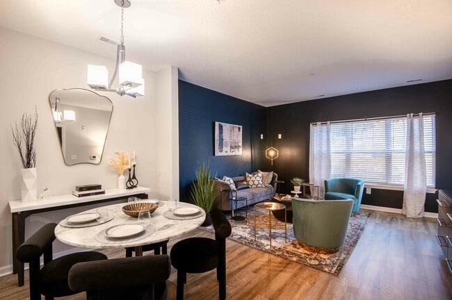 Photo - Avana Red Run