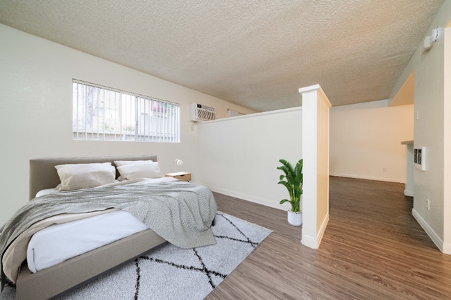 Photo - 800 E Bobier Dr Unidad L1