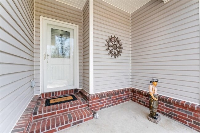 Photo - 25 Ruthwell Dr