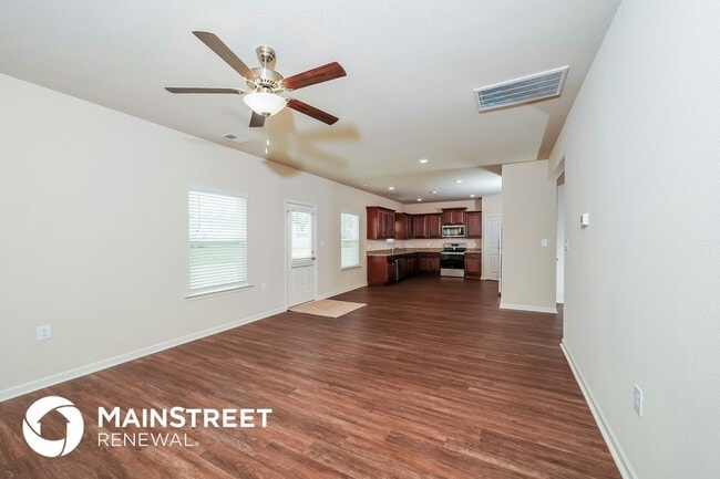 Photo - 595 Clover Cir