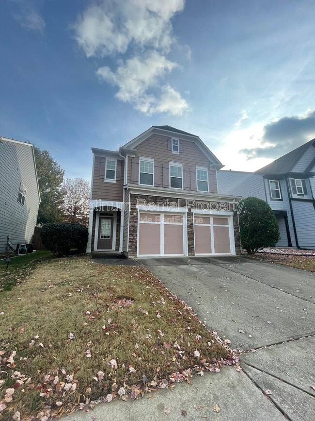 Building Photo - 5545 Weddington Dr