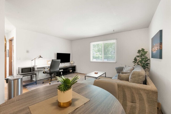 Photo - 2601 University Ave Unit ID1377417P