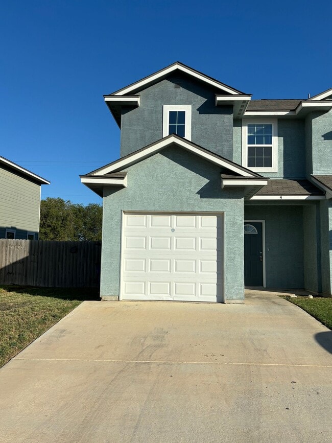 Discover Your Perfect Townhome in Northeas... - Discover Your Perfect Townhome in Northeas...