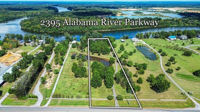 Photo - 2395 Alabama River Pkwy