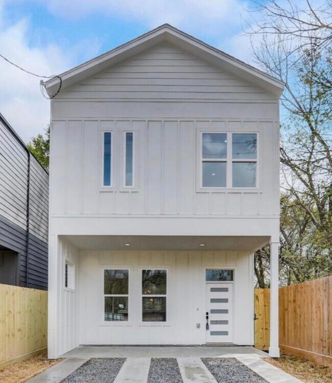 Photo - 1217 Dewalt St