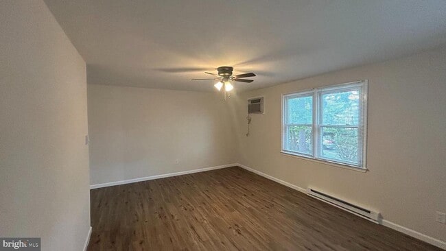 Photo - 1022 Fox Chase Rd
