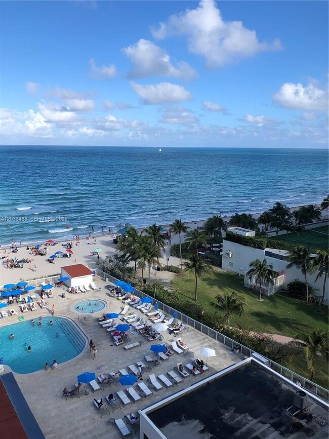 Photo - 19201 Collins Ave Unit 806