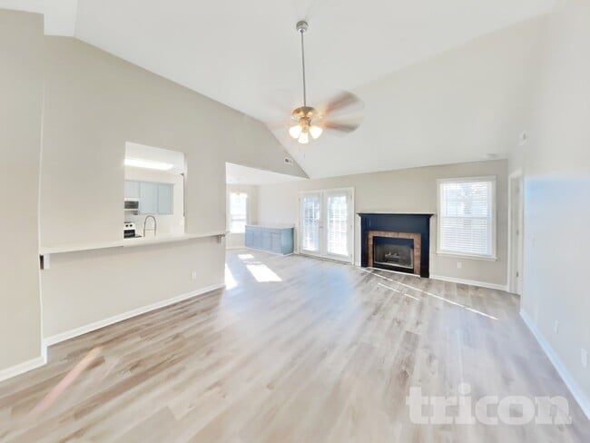 Photo - 123 Homestead Pl