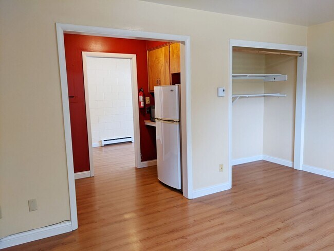 Sassafras Apartments