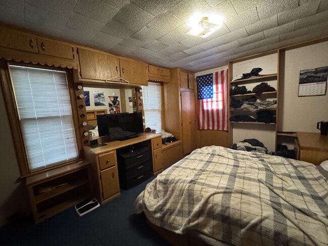 Photo - 344 Stewart St