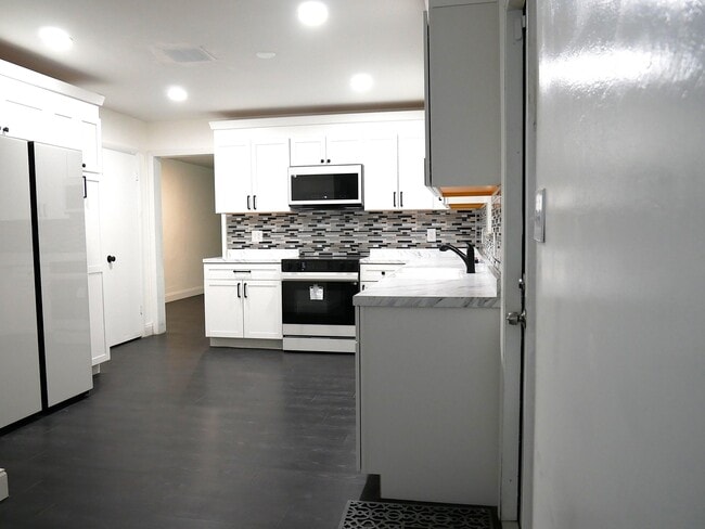 Photo - 3521 NW 29th St