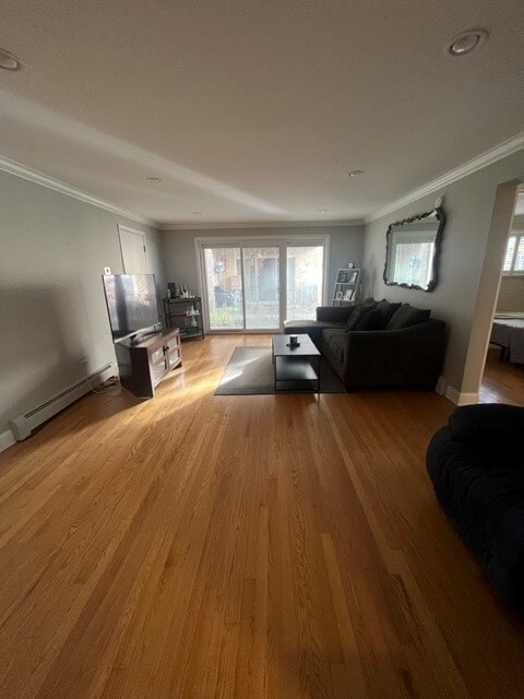 Building Photo - 6867 N Overhill Ave Unit 1C