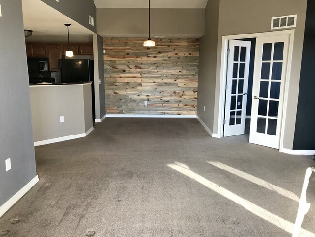 Dining Area - 2133 Krisron Rd Condominio Unidad C205