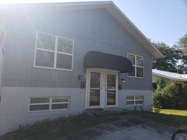 Building Photo - 1019 N Tremain St Unit 1017