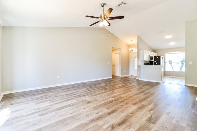 Photo - 5601 Brookdale Way