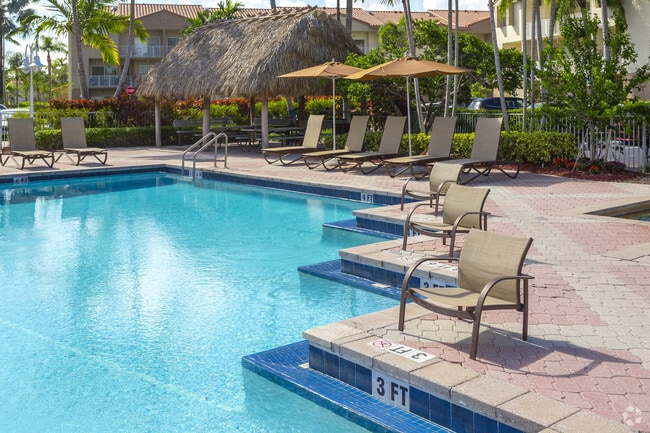 Photo - Waterford Point Apartments