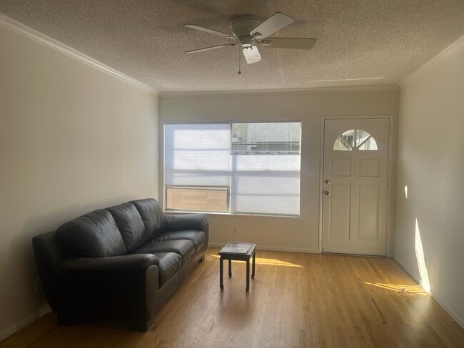 Photo - 1630 Franklin St