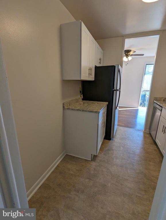 Photo - 7145 Donnell Pl Unidad D3