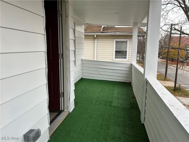 Photo - 15630 Holmes Ave Unit Up