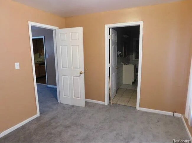 Photo - 14887 Sorrento Ave